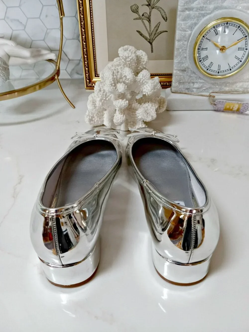79.99 STEVE MADDEN SILVER CHERISH PATENT LOW HEELS